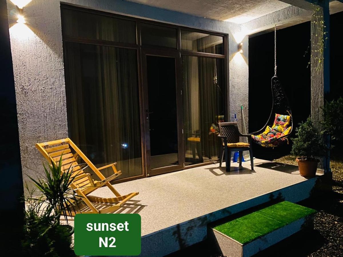 חאקבי Family Hotel Sunset מראה חיצוני תמונה