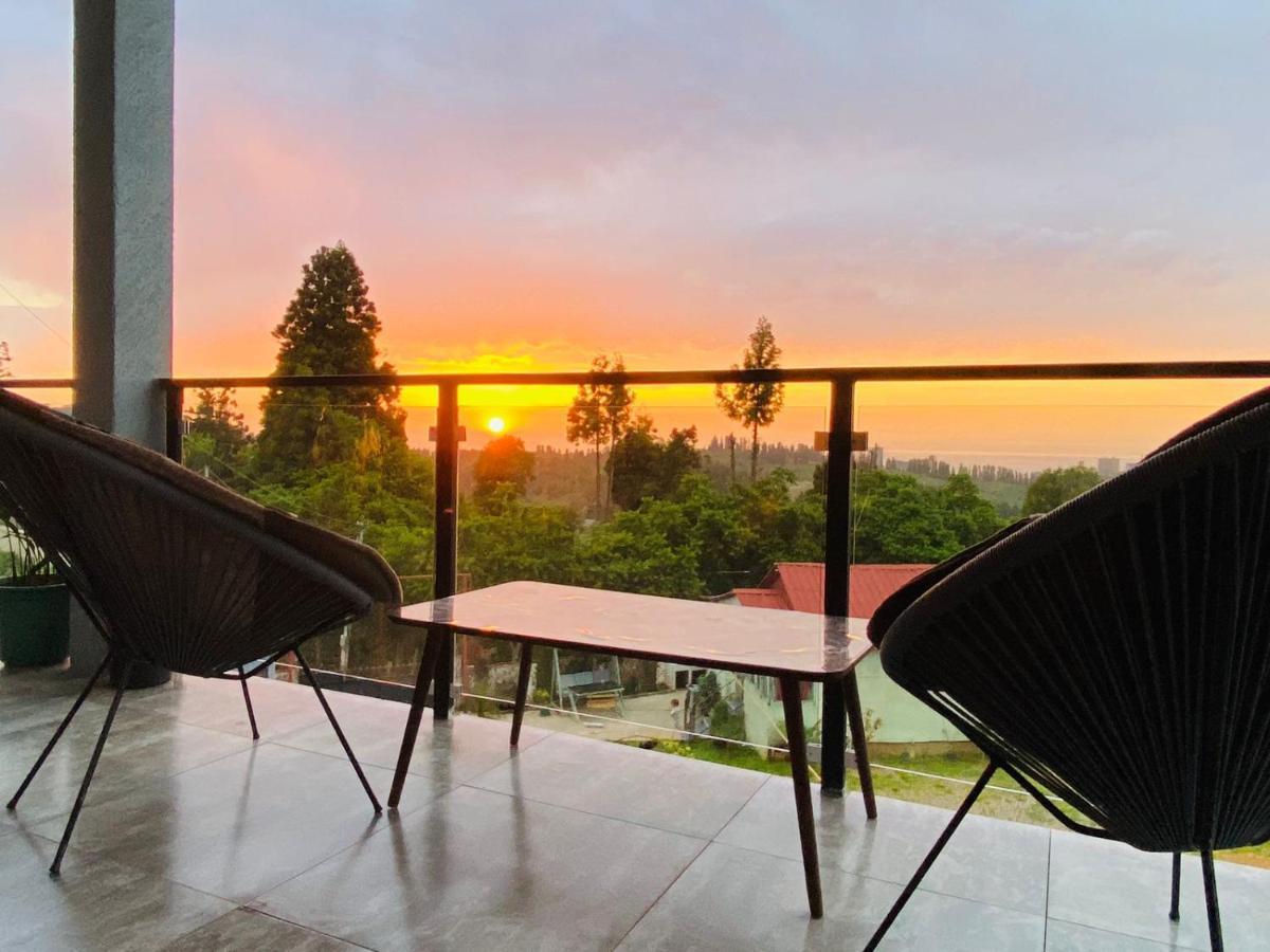 חאקבי Family Hotel Sunset מראה חיצוני תמונה